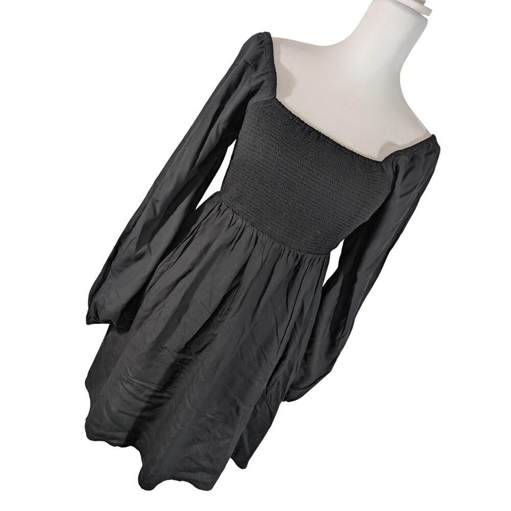 OLD NAVY! BLACK DRAPEY, FLOWING RUCHED BODICE LONG POUF SLEEVE DRESS! SZ M - Picture 10 of 10